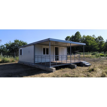 Canopy With Support Columns and Deck width 3.00