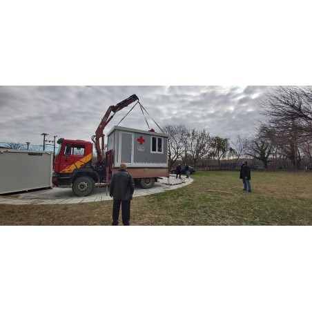 Transportation with trucks equiped with crane per km from Athens